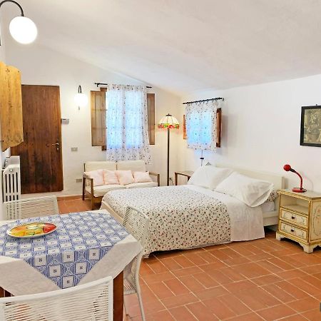 Ferienwohnung S.M. Il Castro Monteriggioni Exterior foto